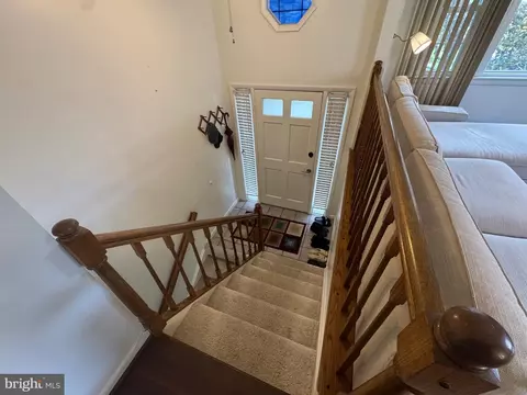 Entry Way - 212 11th St, Laurel, MD 20707 photo 1 of 5