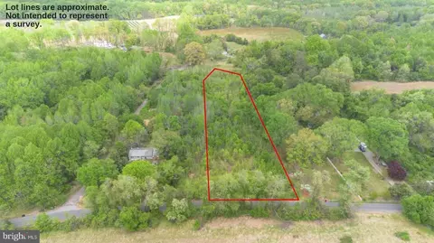 17306 Claggett Landing Rd, Marlboro, MD 20774