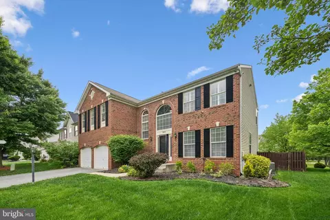 Exterior - 16116 Eckhart Road Rd, Bowie, MD 20716 photo 3 of 7