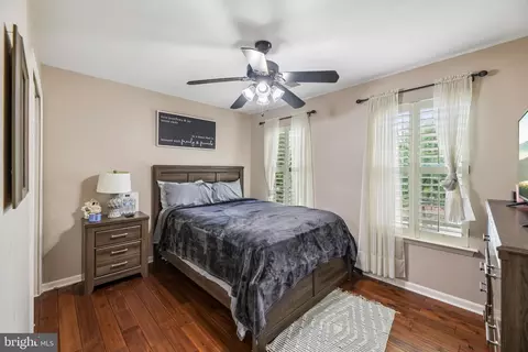 Bedroom - 16116 Eckhart Road Rd, Bowie, MD 20716 photo 5 of 9