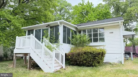 1700 Lee Rd, Fort Washington, MD 20744