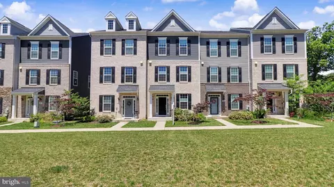 7607 Presidential Pkwy, Marlboro, MD 20774