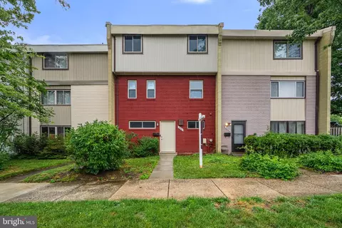 8654 Brae Brooke Dr, Lanham, MD 20706