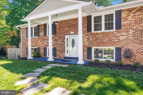 Other - 5807 Parkway Dr, Laurel, MD 20707 photo 2 of 10