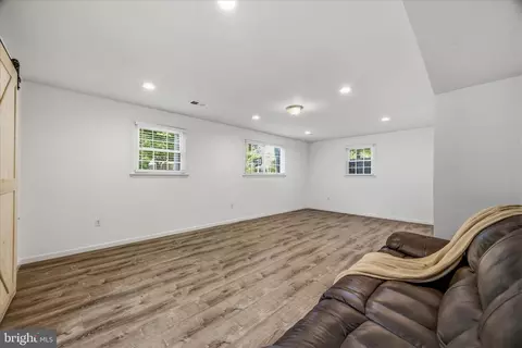 Other - 5807 Parkway Dr, Laurel, MD 20707 photo 5 of 10