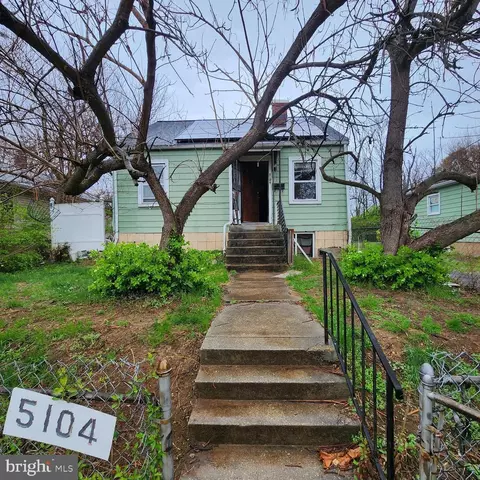 5104 Lakeland Rd, College Park, MD 20740