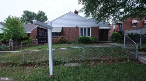 5407 Sargent Rd, Hyattsville, MD 20782