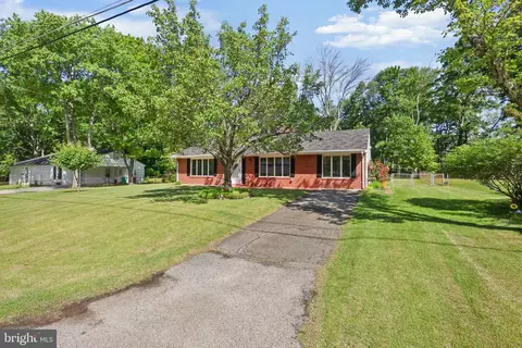 1406 Jefferson Rd, Fort Washington, MD 20744