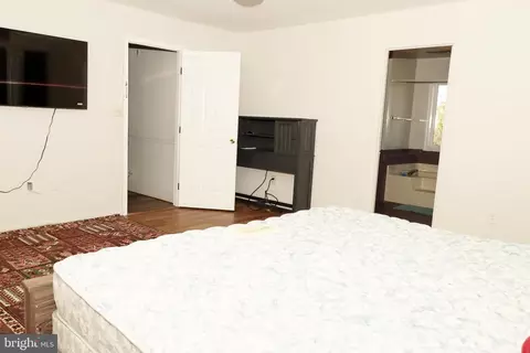 Bedroom - 9216 Crandall Rd, Lanham, MD 20706 photo 5 of 8