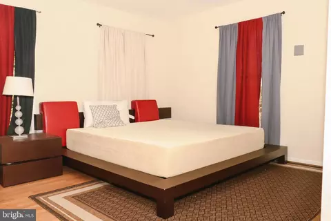 Bedroom - 9216 Crandall Rd, Lanham, MD 20706 photo 3 of 8