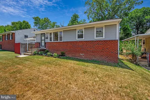 Exterior - 7219 Kidmore Ln, Lanham, MD 20706 photo 2 of 7