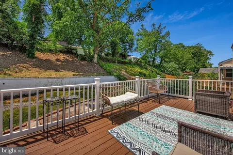 Exterior - 7219 Kidmore Ln, Lanham, MD 20706 photo 5 of 7