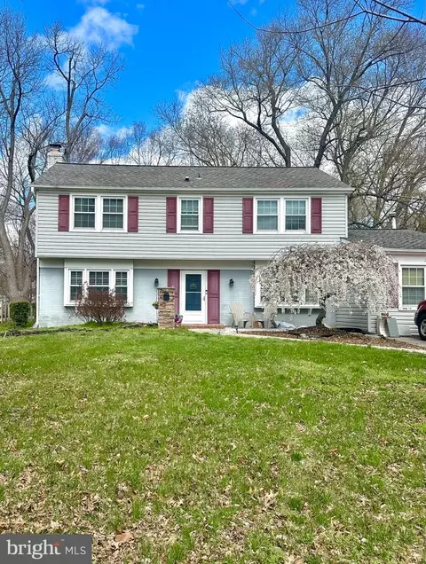2225 Harwood Ln, Bowie, MD 20716
