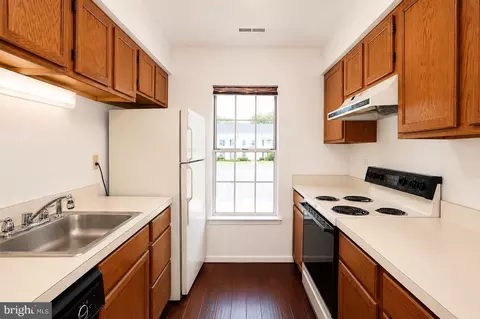 Kitchen - 9250 Cherry Ln #6, Laurel, MD 20708 photo 1 of 2
