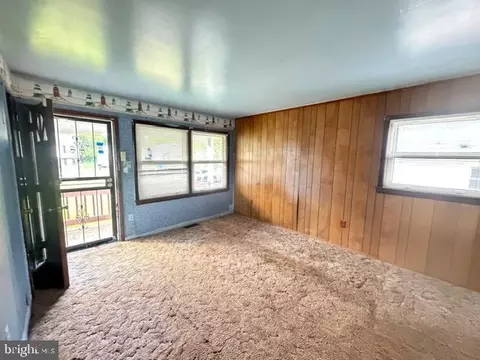 Living - 13103 6th St, Bowie, MD 20720 photo 1 of 3