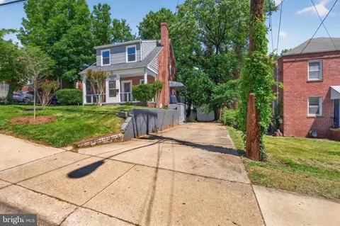 5306 Tilden Rd, Bladensburg, MD 20710