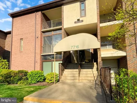 7716 Hanover Pkwy #T-4, Greenbelt, MD 20770