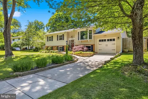 16302 Gales St, Laurel, MD 20707