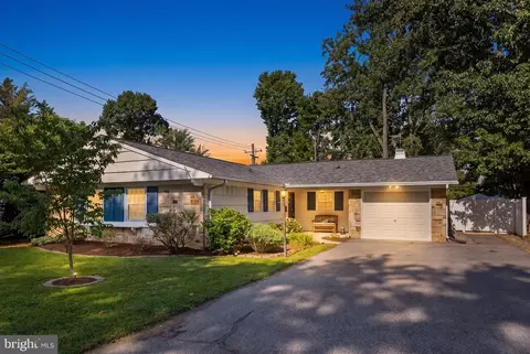 3002 Tanbark Ln, Bowie, MD 20715