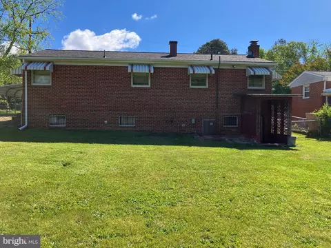 Exterior - 9015 Spring Acres Rd, Clinton, MD 20735 photo 12 of 12