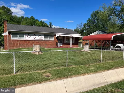 9015 Spring Acres Rd, Clinton, MD 20735