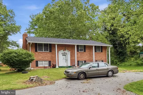 Exterior - 1529 7th St, Lanham, MD 20706 photo 2 of 5
