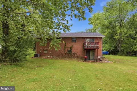 Exterior - 1529 7th St, Lanham, MD 20706 photo 4 of 5