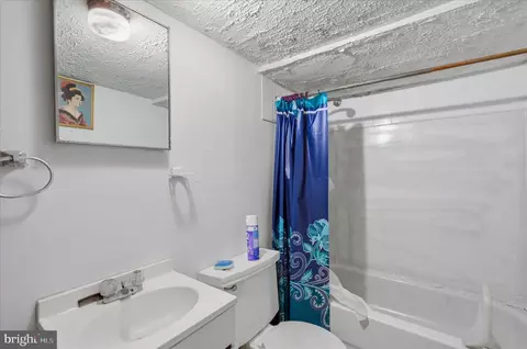 Bath - 1529 7th St, Lanham, MD 20706 photo 3 of 3