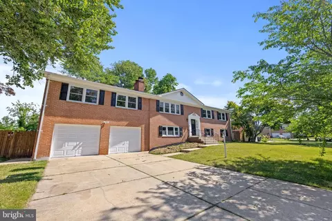 306 Heyse Ct, Fort Washington, MD 20744