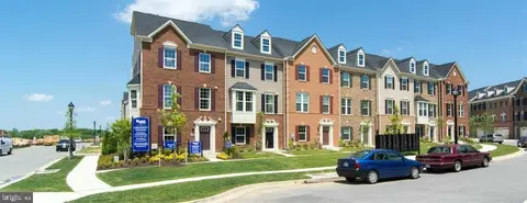 5309 Settling Pond Ln, Greenbelt, MD 20770