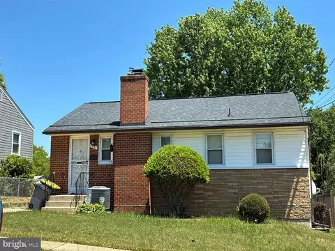 6509 Parkway Ct, Hyattsville, MD 20782