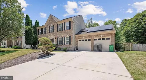 8811 Gladeside Dr, Clinton, MD 20735
