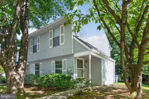 16335 Pewter Ln, Bowie, MD 20716