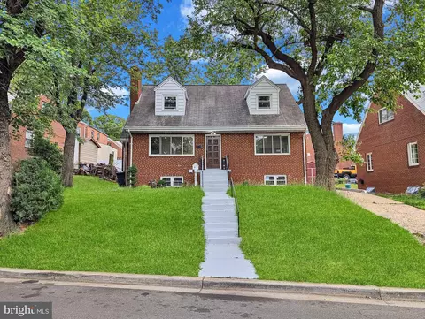 5603 Newton St, Hyattsville, MD 20784