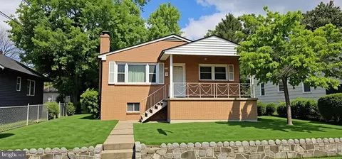 6402 Gateway Blvd, District Heights, MD 20747