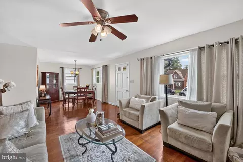 6402 Gateway Blvd, District Heights, MD 20747
