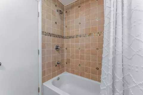 Bath - 12605 Memory Ln, Bowie, MD 20715 photo 2 of 3