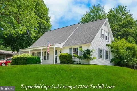 12106 Foxhill Ln, Bowie, MD 20715