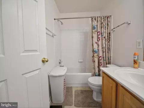 Bath - 10105 Milwaukee Ct, Largo, MD 20774 photo 1 of 3