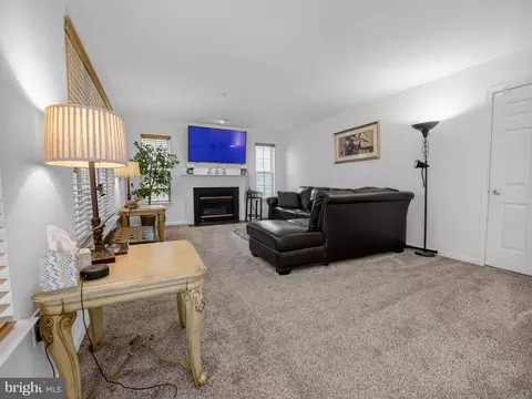Living - 10105 Milwaukee Ct, Largo, MD 20774 photo 1 of 6