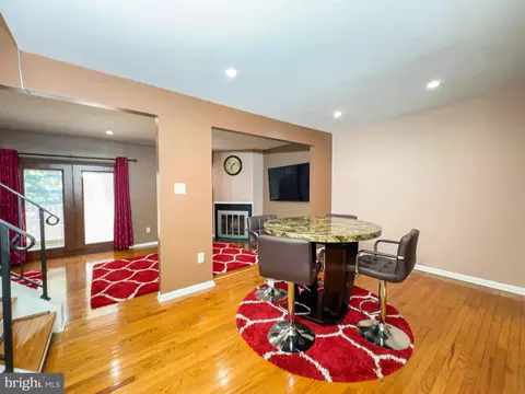 Dining - 6920 Scotch Dr, Laurel, MD 20707 photo 1 of 3