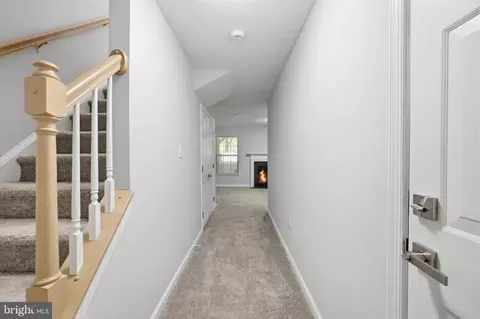 Entry Way - 1975 Beecham Ct, Bowie, MD 20721 photo 5 of 5