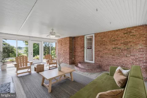 Exterior - 15701 Bald Eagle School Rd, Brandywine, MD 20613 photo 3 of 12