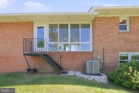 Exterior - 15701 Bald Eagle School Rd, Brandywine, MD 20613 photo 6 of 12