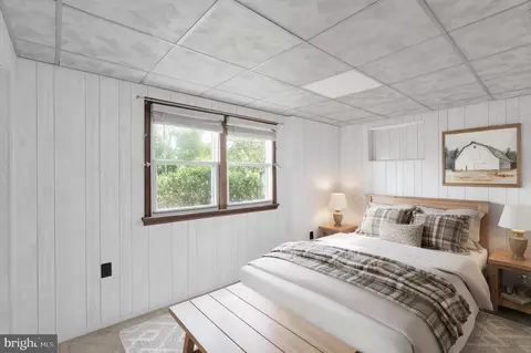 Bedroom - 15701 Bald Eagle School Rd, Brandywine, MD 20613 photo 5 of 5