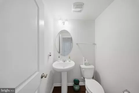 Entry Way - 9617 Byward Blvd, Bowie, MD 20721 photo 5 of 8