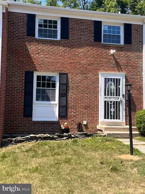 1232 Palmer Rd #111, Fort Washington, MD 20744