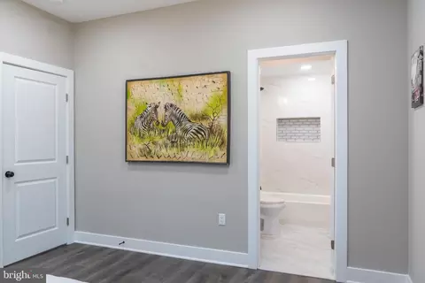 Entry Way - 9208 Lanham Severn Rd, Lanham, MD 20706 photo 1 of 6