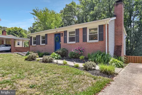 1817 Dania Dr, Fort Washington, MD 20744