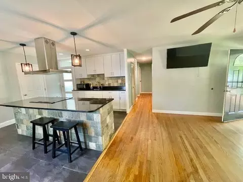 Kitchen - 5502 Belva Pl, Lanham, MD 20706 photo 5 of 9